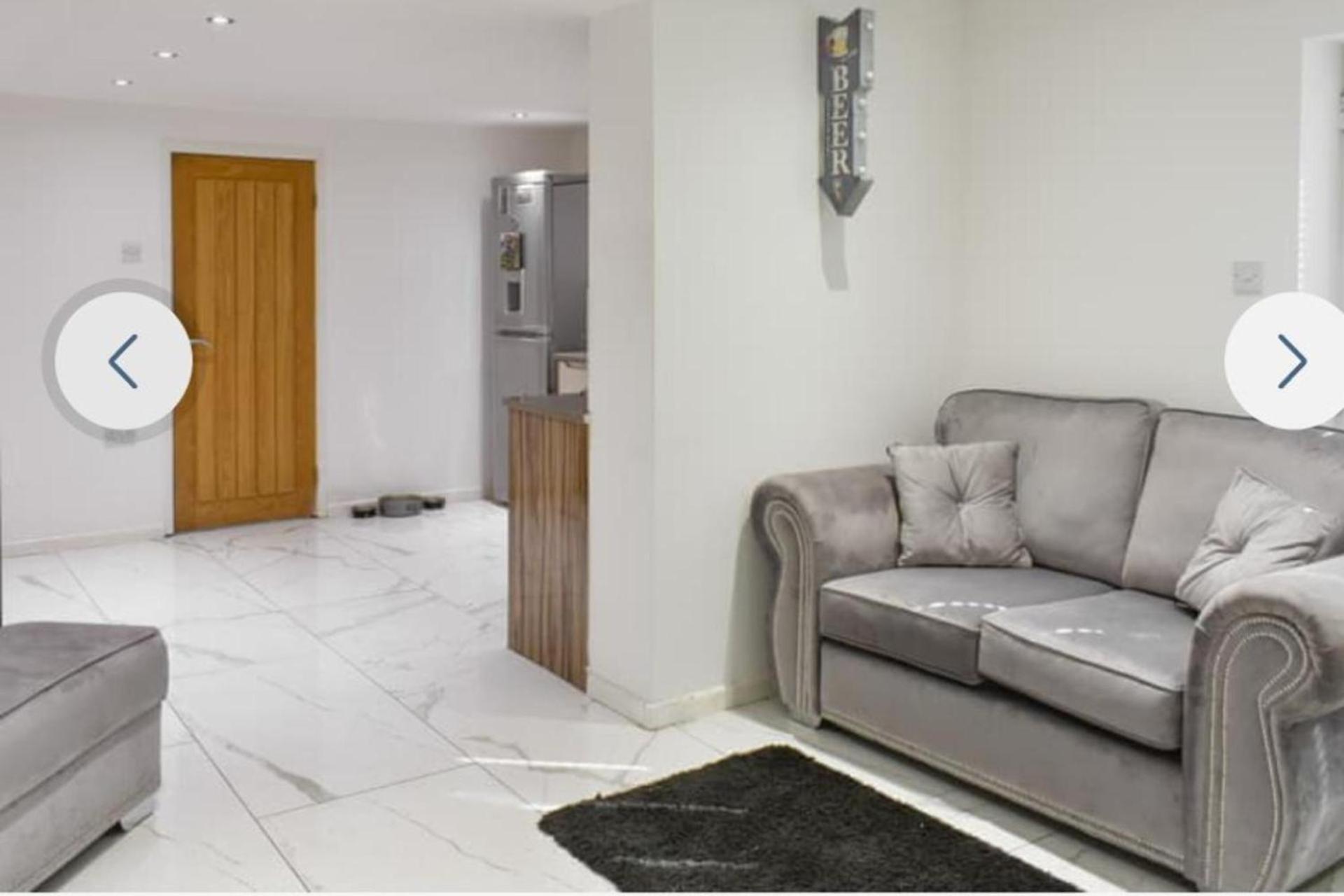 The Hawthorns Large Detached 3 Bedroom Family Home 시햄 외부 사진